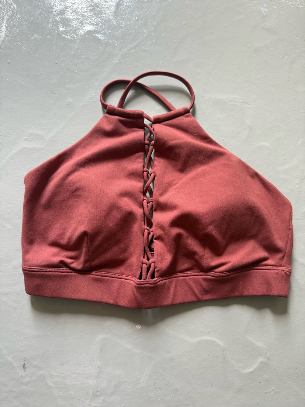 ALO Yoga Starlet Lace Up Sports Bra in Earth